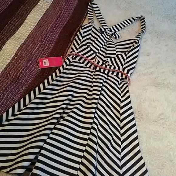 Candies striped dress w/ built in padding NWT - Picture 5 of 7